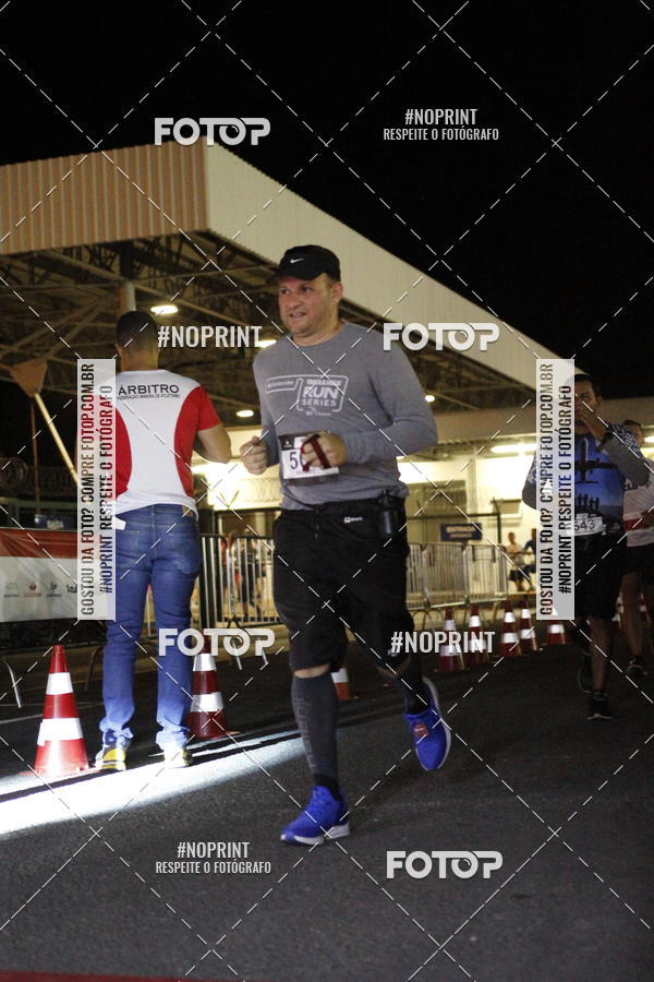 Compra tus fotos del eventoSANTANDER TRACK&FIELD RUN SERIES BH Airport En Fotop