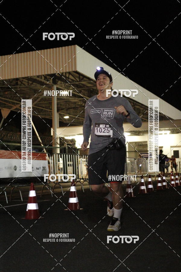 Achetez vos photos de l'vnementSANTANDER TRACK&FIELD RUN SERIES BH Airport sur Fotop