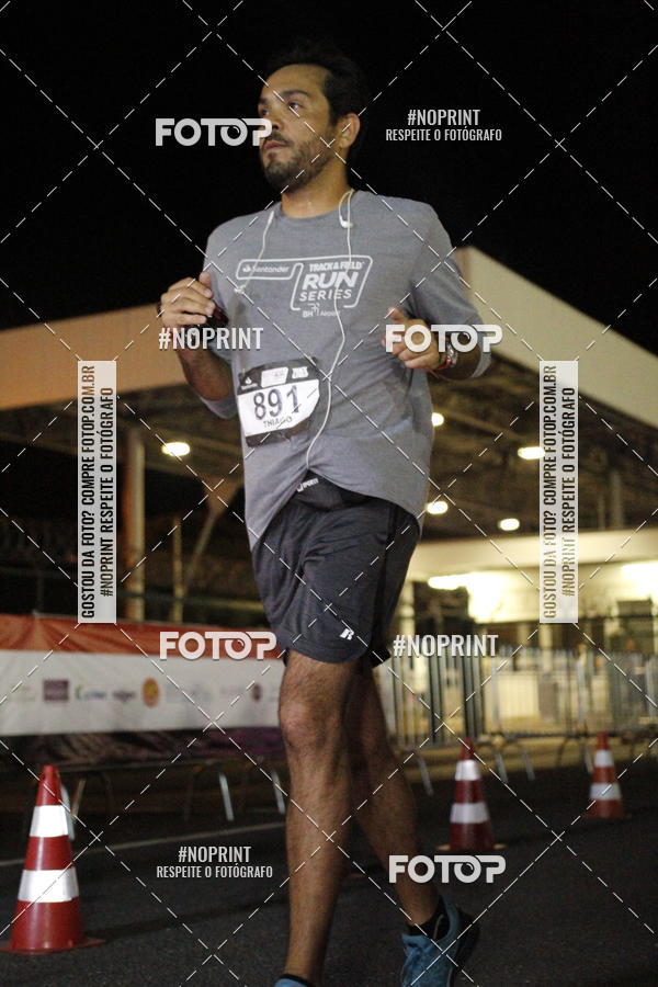 Achetez vos photos de l'vnementSANTANDER TRACK&FIELD RUN SERIES BH Airport sur Fotop