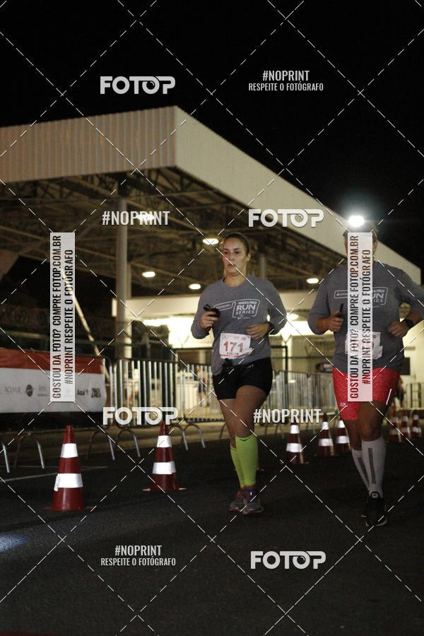 Compra tus fotos del eventoSANTANDER TRACK&FIELD RUN SERIES BH Airport En Fotop