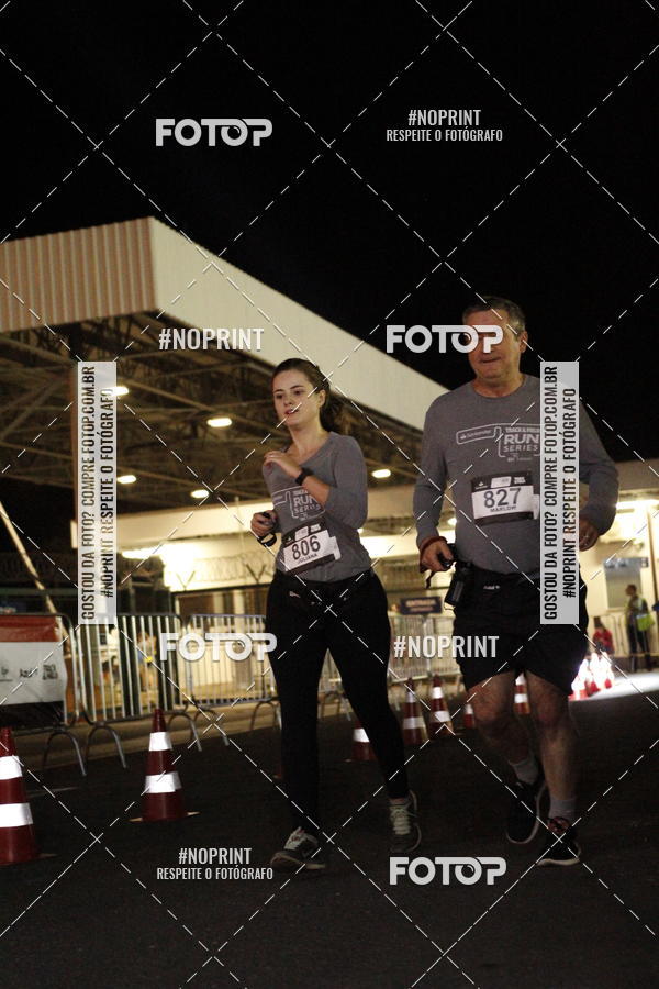 Achetez vos photos de l'vnementSANTANDER TRACK&FIELD RUN SERIES BH Airport sur Fotop