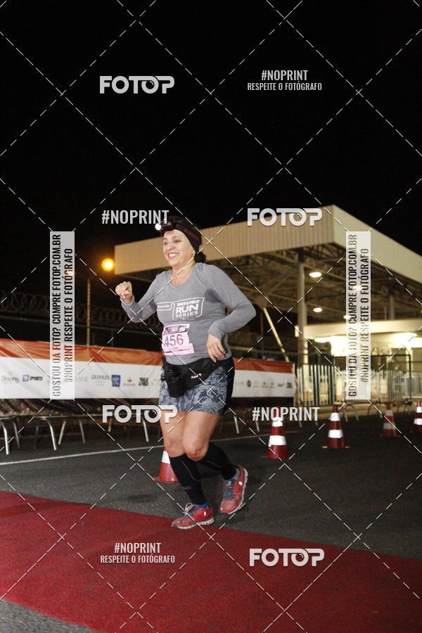 Compra tus fotos del eventoSANTANDER TRACK&FIELD RUN SERIES BH Airport En Fotop