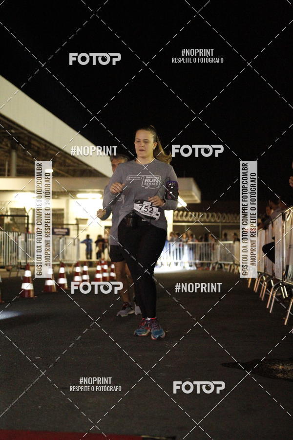 Achetez vos photos de l'vnementSANTANDER TRACK&FIELD RUN SERIES BH Airport sur Fotop