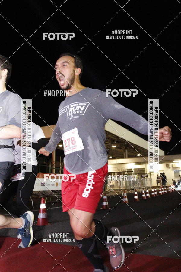 Achetez vos photos de l'vnementSANTANDER TRACK&FIELD RUN SERIES BH Airport sur Fotop