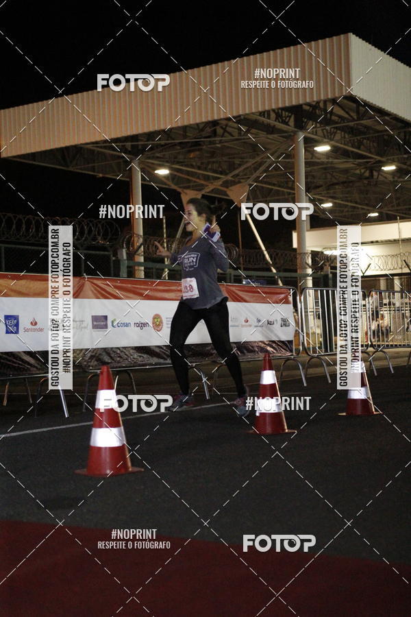 Achetez vos photos de l'vnementSANTANDER TRACK&FIELD RUN SERIES BH Airport sur Fotop