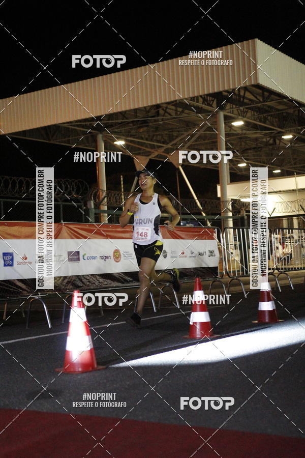 Achetez vos photos de l'vnementSANTANDER TRACK&FIELD RUN SERIES BH Airport sur Fotop