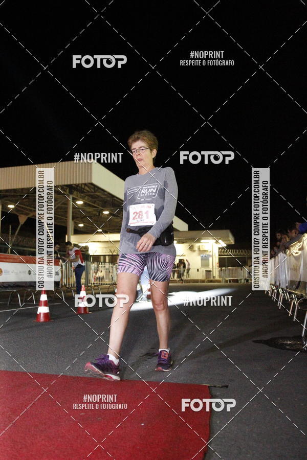 Achetez vos photos de l'vnementSANTANDER TRACK&FIELD RUN SERIES BH Airport sur Fotop