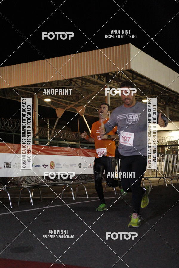 Achetez vos photos de l'vnementSANTANDER TRACK&FIELD RUN SERIES BH Airport sur Fotop