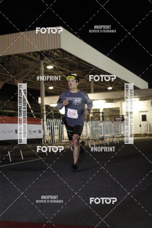 Achetez vos photos de l'vnementSANTANDER TRACK&FIELD RUN SERIES BH Airport sur Fotop