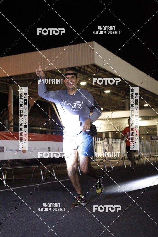 Achetez vos photos de l'vnementSANTANDER TRACK&FIELD RUN SERIES BH Airport sur Fotop