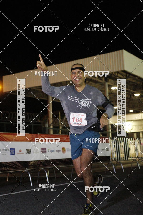 Achetez vos photos de l'vnementSANTANDER TRACK&FIELD RUN SERIES BH Airport sur Fotop