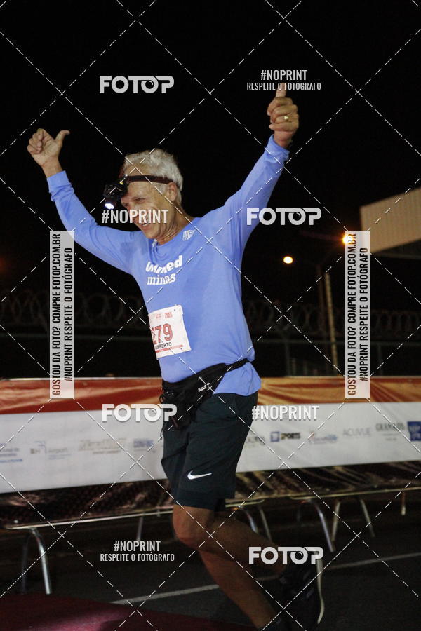 Achetez vos photos de l'vnementSANTANDER TRACK&FIELD RUN SERIES BH Airport sur Fotop