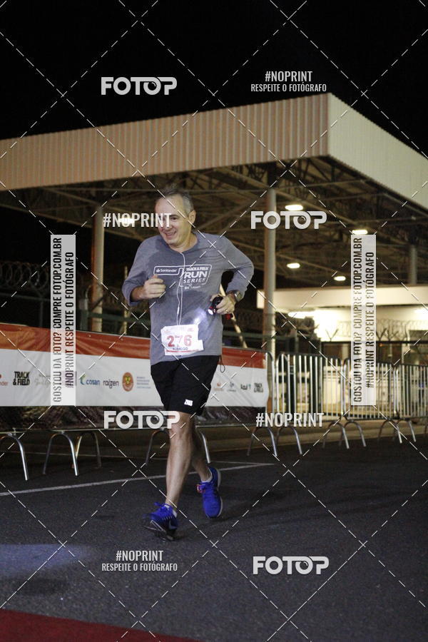 Acquista le foto dell'eventoSANTANDER TRACK&FIELD RUN SERIES BH Airport in Fotop