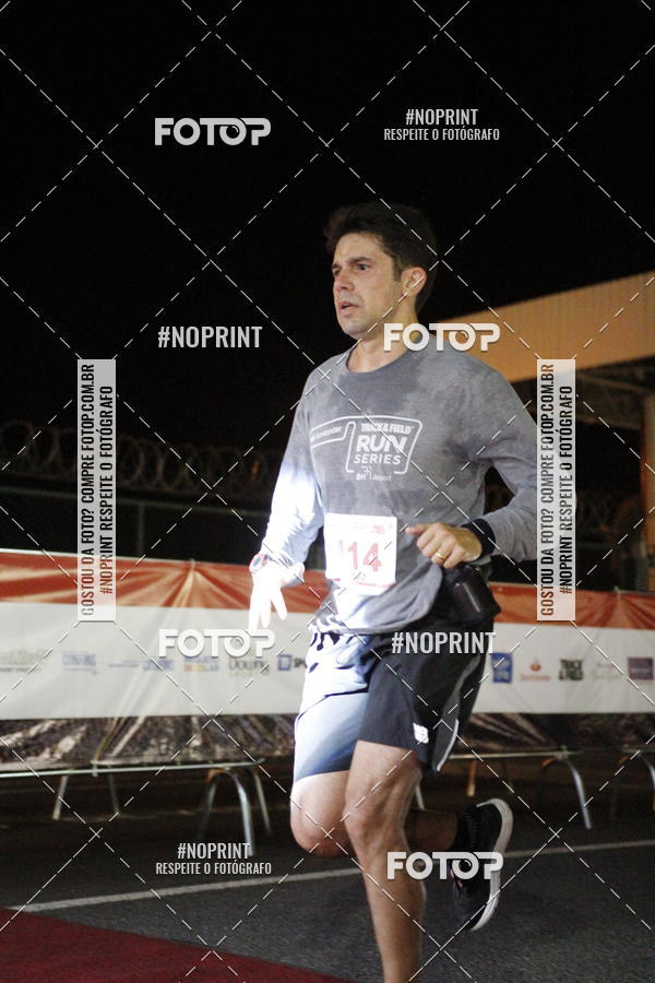Acquista le foto dell'eventoSANTANDER TRACK&FIELD RUN SERIES BH Airport in Fotop