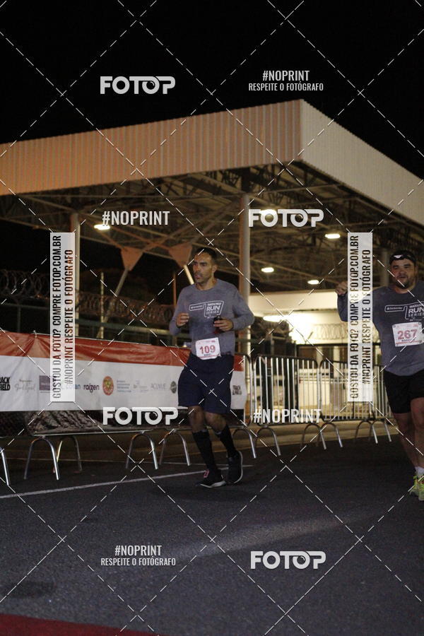 Compra tus fotos del eventoSANTANDER TRACK&FIELD RUN SERIES BH Airport En Fotop