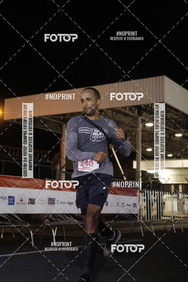 Achetez vos photos de l'vnementSANTANDER TRACK&FIELD RUN SERIES BH Airport sur Fotop