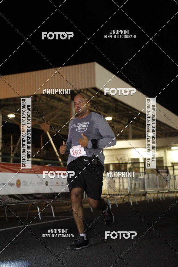 Achetez vos photos de l'vnementSANTANDER TRACK&FIELD RUN SERIES BH Airport sur Fotop