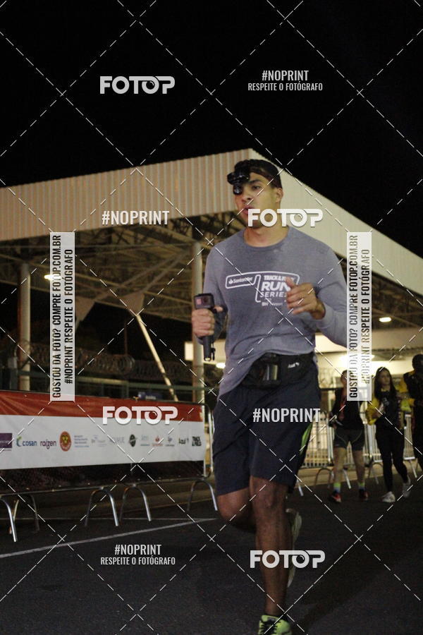 Compra tus fotos del eventoSANTANDER TRACK&FIELD RUN SERIES BH Airport En Fotop