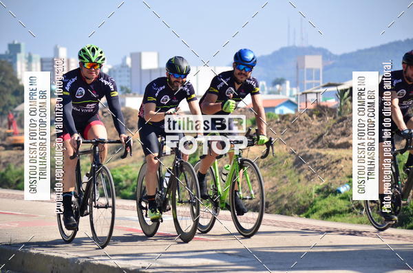 Buy your photos of the eventVolta de Brusque on Fotop
