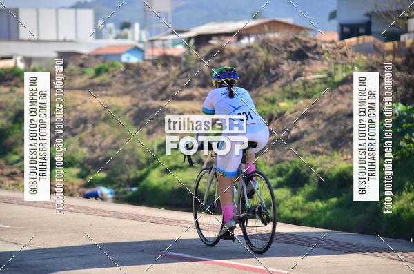 Buy your photos of the eventVolta de Brusque on Fotop
