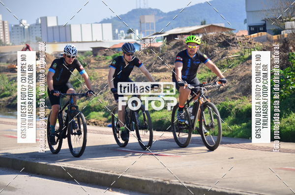 Buy your photos of the eventVolta de Brusque on Fotop