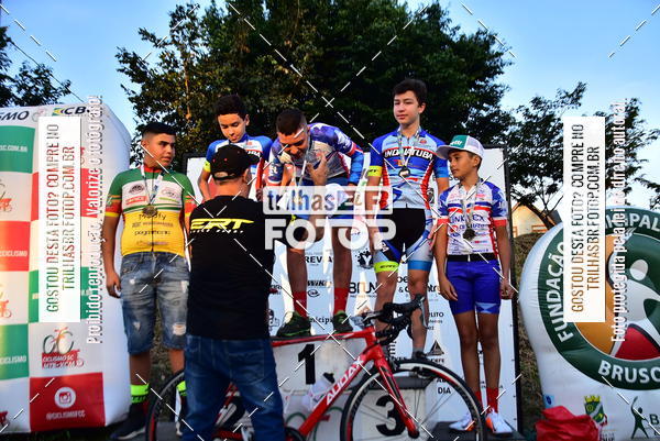 Buy your photos of the eventVolta de Brusque on Fotop