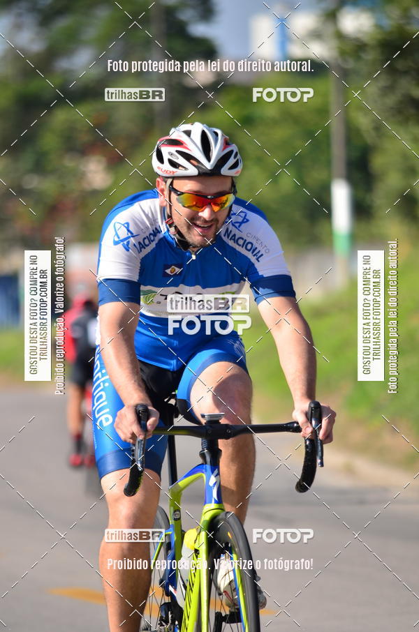 Buy your photos of the eventVolta de Brusque on Fotop