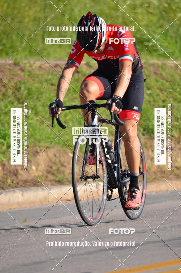 Buy your photos of the eventVolta de Brusque on Fotop