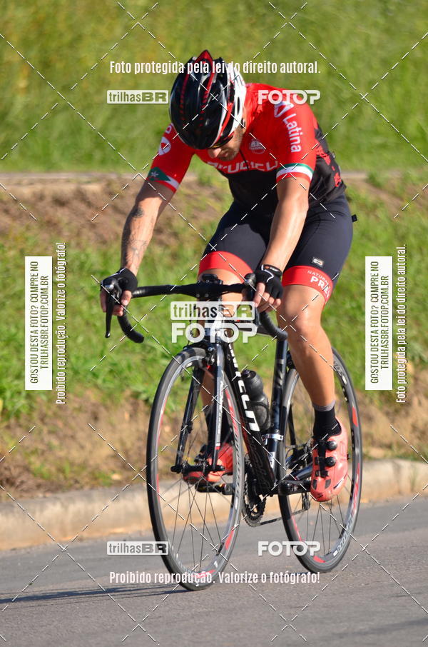 Buy your photos of the eventVolta de Brusque on Fotop