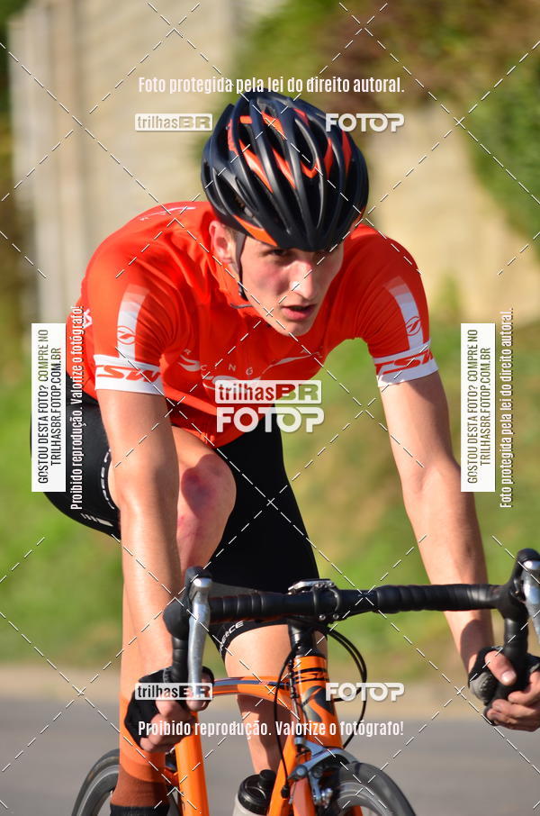 Buy your photos of the eventVolta de Brusque on Fotop