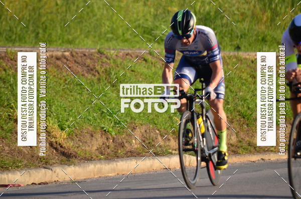 Buy your photos of the eventVolta de Brusque on Fotop