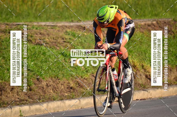 Buy your photos of the eventVolta de Brusque on Fotop