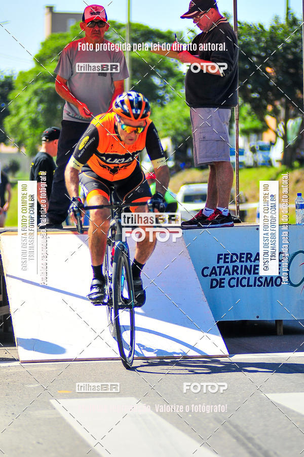 Buy your photos of the eventVolta de Brusque on Fotop