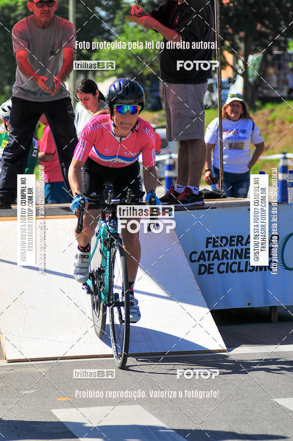 Buy your photos of the eventVolta de Brusque on Fotop