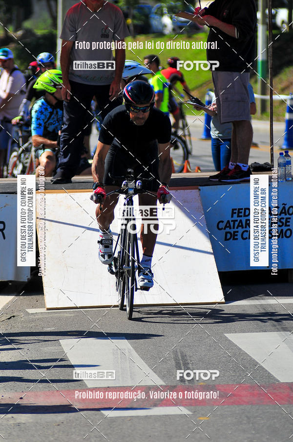 Buy your photos of the eventVolta de Brusque on Fotop
