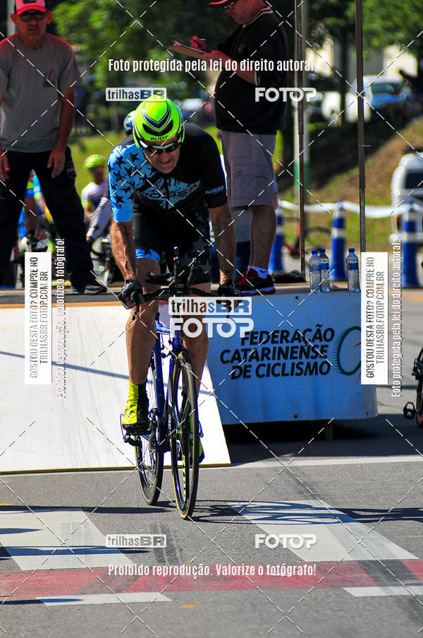 Buy your photos of the eventVolta de Brusque on Fotop