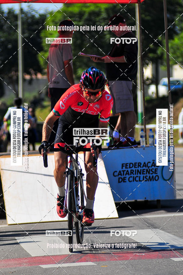 Buy your photos of the eventVolta de Brusque on Fotop