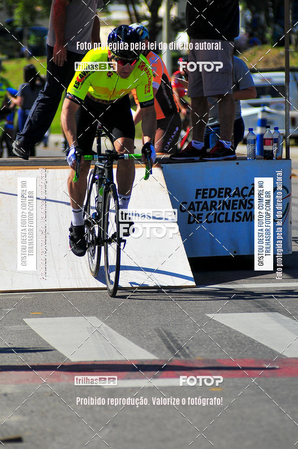 Buy your photos of the eventVolta de Brusque on Fotop