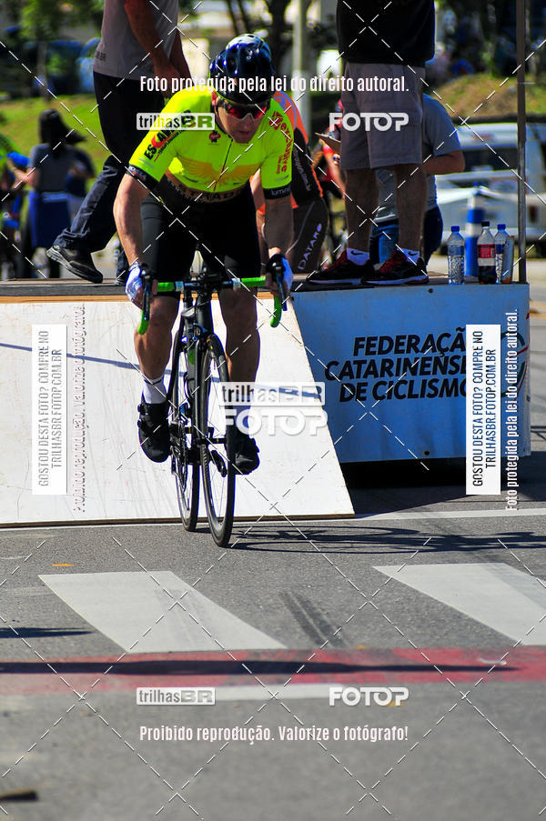 Buy your photos of the eventVolta de Brusque on Fotop