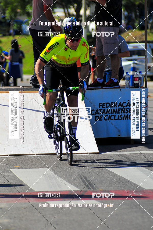 Buy your photos of the eventVolta de Brusque on Fotop