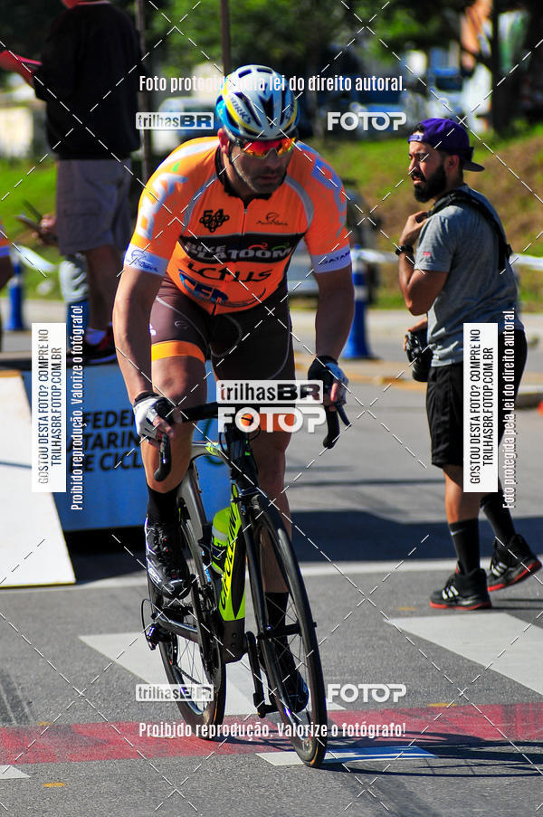 Buy your photos of the eventVolta de Brusque on Fotop