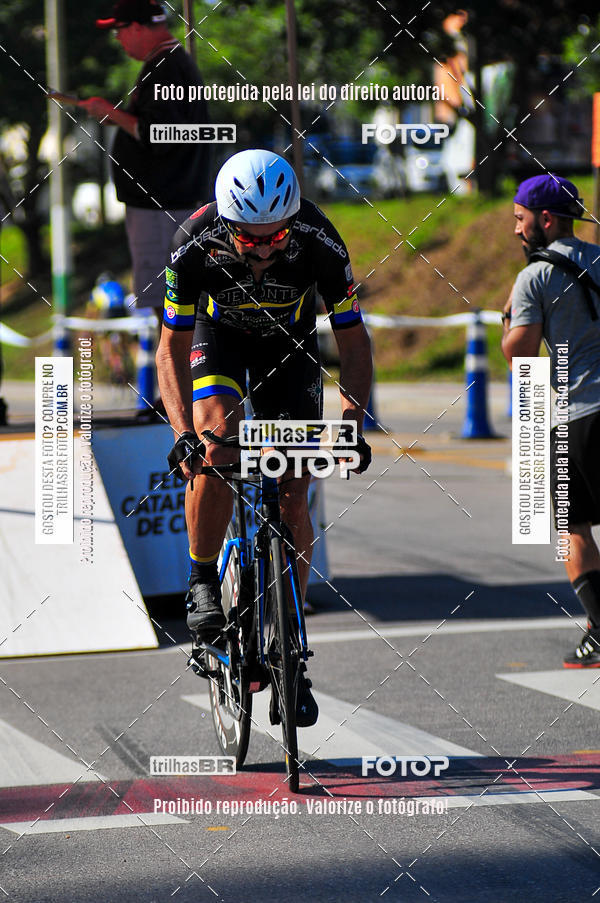 Buy your photos of the eventVolta de Brusque on Fotop