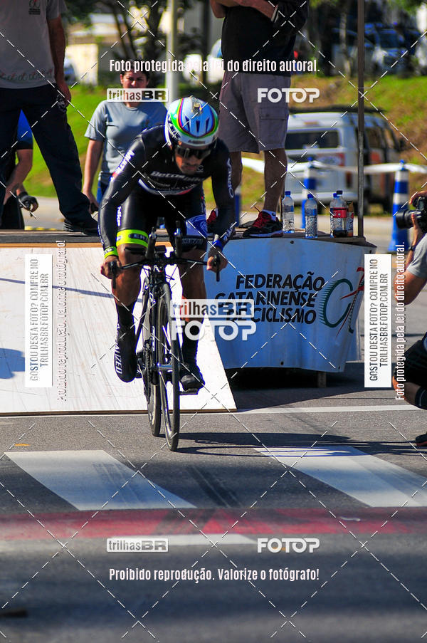 Buy your photos of the eventVolta de Brusque on Fotop