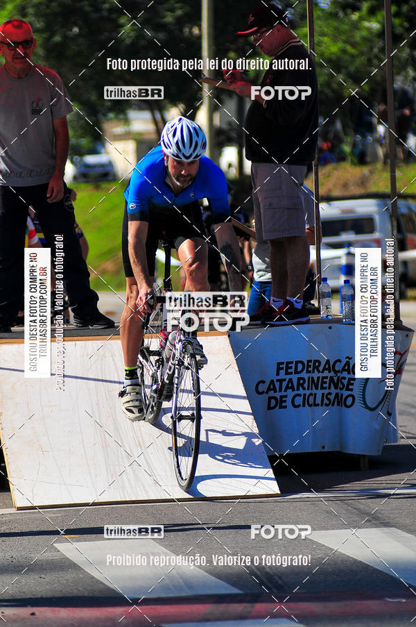 Buy your photos of the eventVolta de Brusque on Fotop