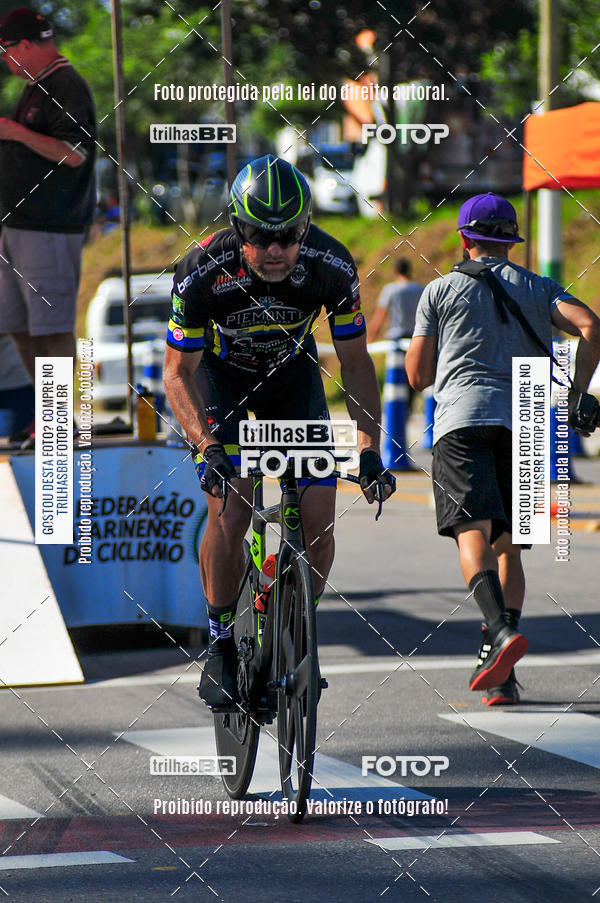 Buy your photos of the eventVolta de Brusque on Fotop