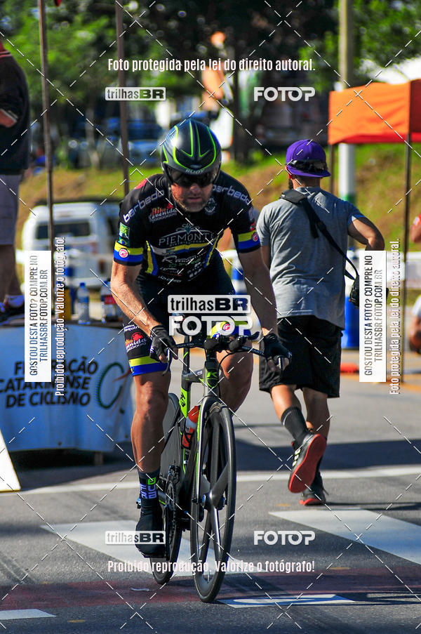 Buy your photos of the eventVolta de Brusque on Fotop