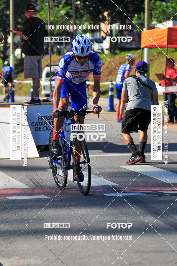 Buy your photos of the eventVolta de Brusque on Fotop