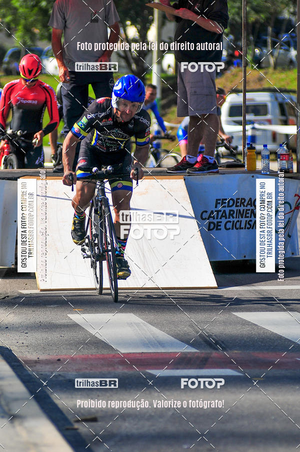 Buy your photos of the eventVolta de Brusque on Fotop