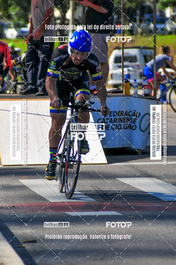 Buy your photos of the eventVolta de Brusque on Fotop