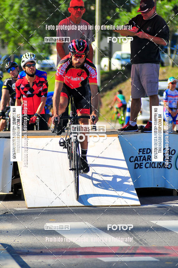 Buy your photos of the eventVolta de Brusque on Fotop